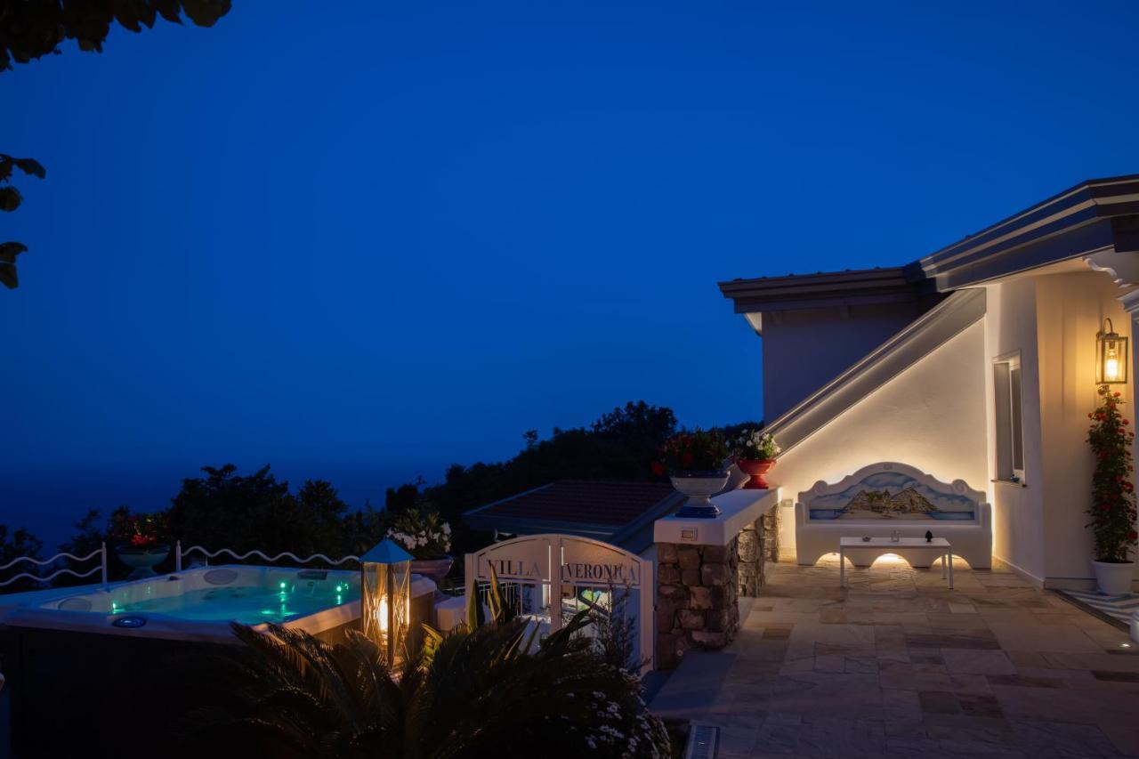Villa Veronica Luxury Suite In Amalfi Coast Piano di Sorrento Luaran gambar